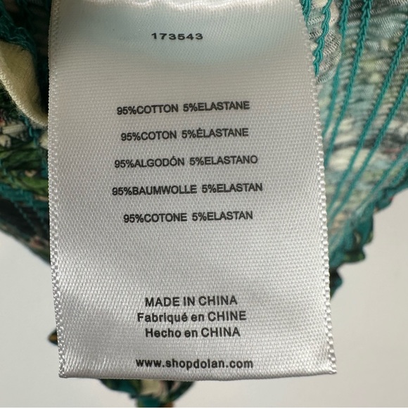 Dolan Anthropologie Smocked Toucan Top - Picture 6 of 8